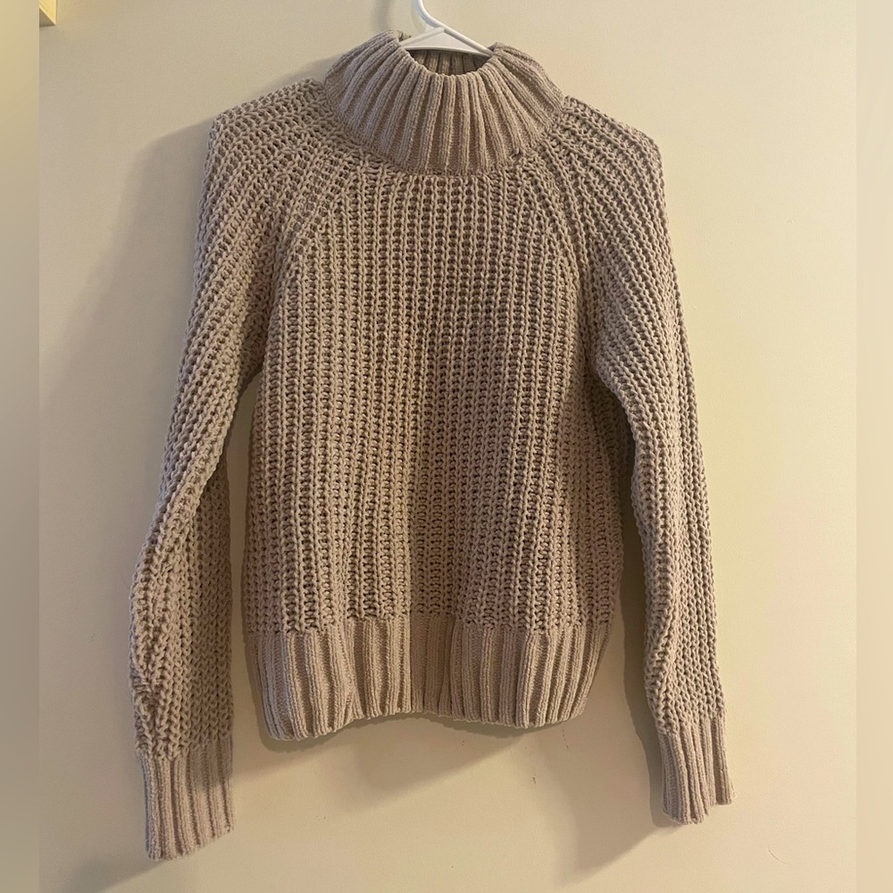 Super soft Generation K mock neck knit sweater- women’s size medium